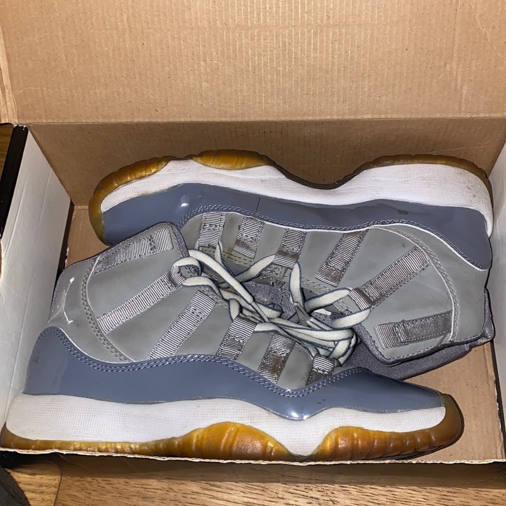 Jordan Cool Grey 11
